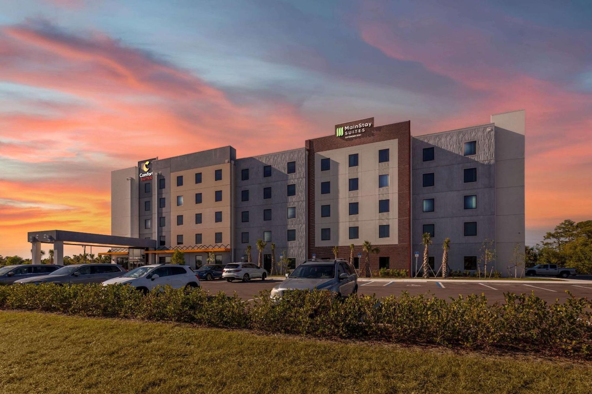 Comfort Suites Fort Myers East I-75 Kültér fotó